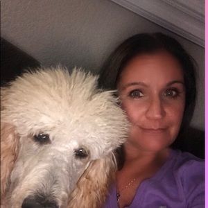 Meet your Posher, Dana